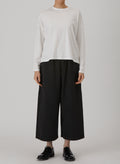 color: White 01