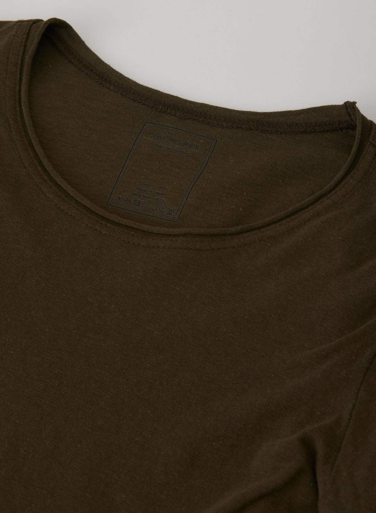 color: Khaki 44