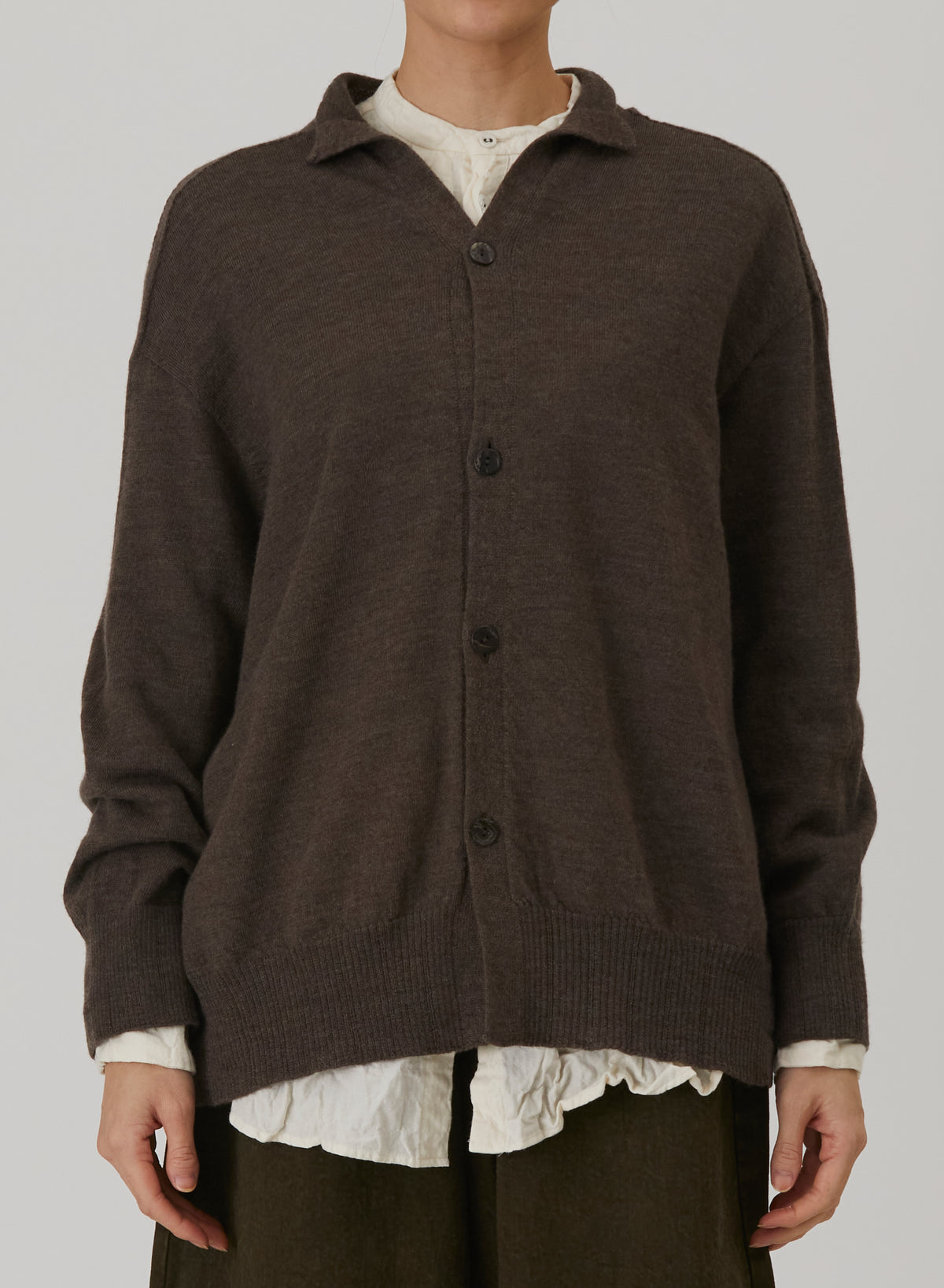 color: Khaki 44