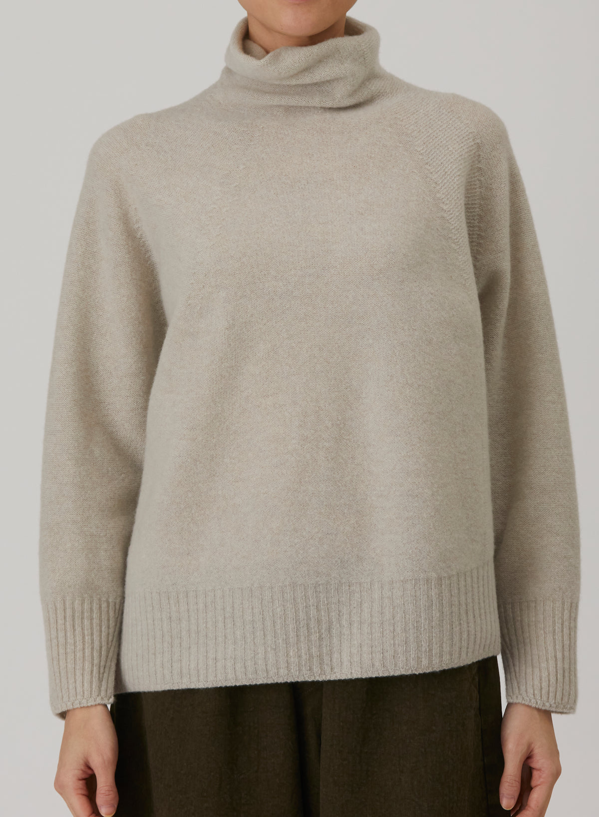 color: Greige 67