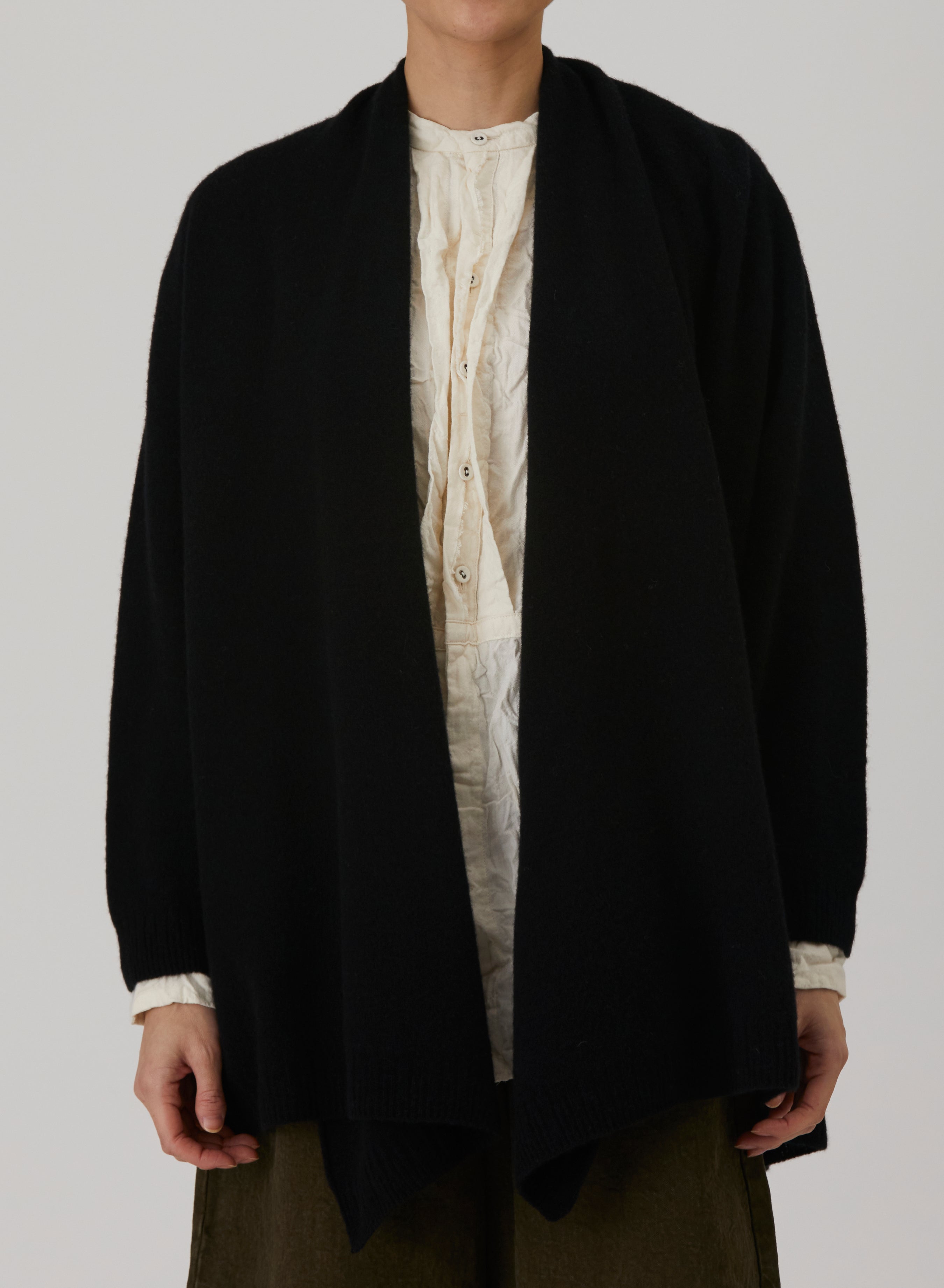 color: Black 90