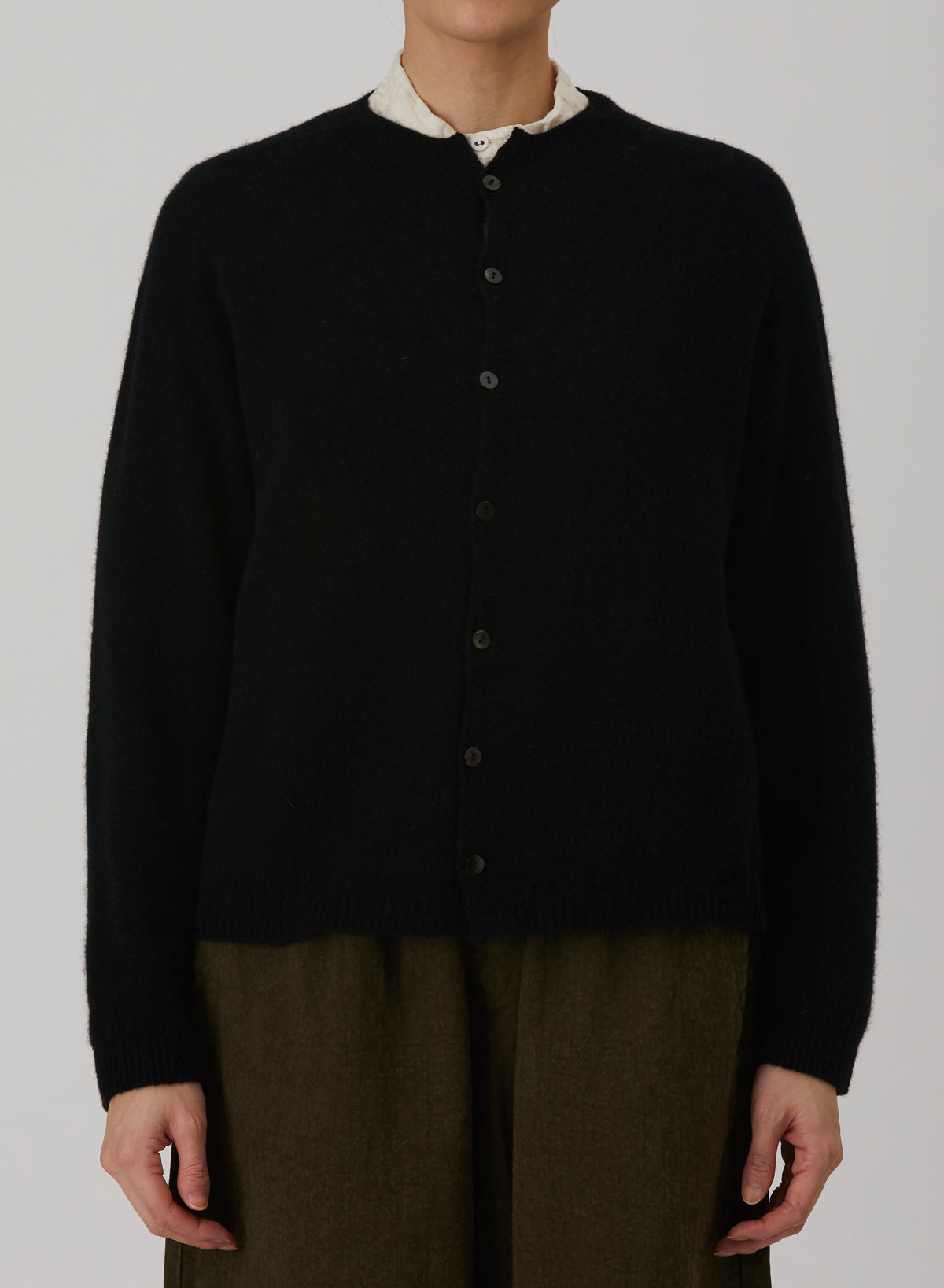 color: Black 90