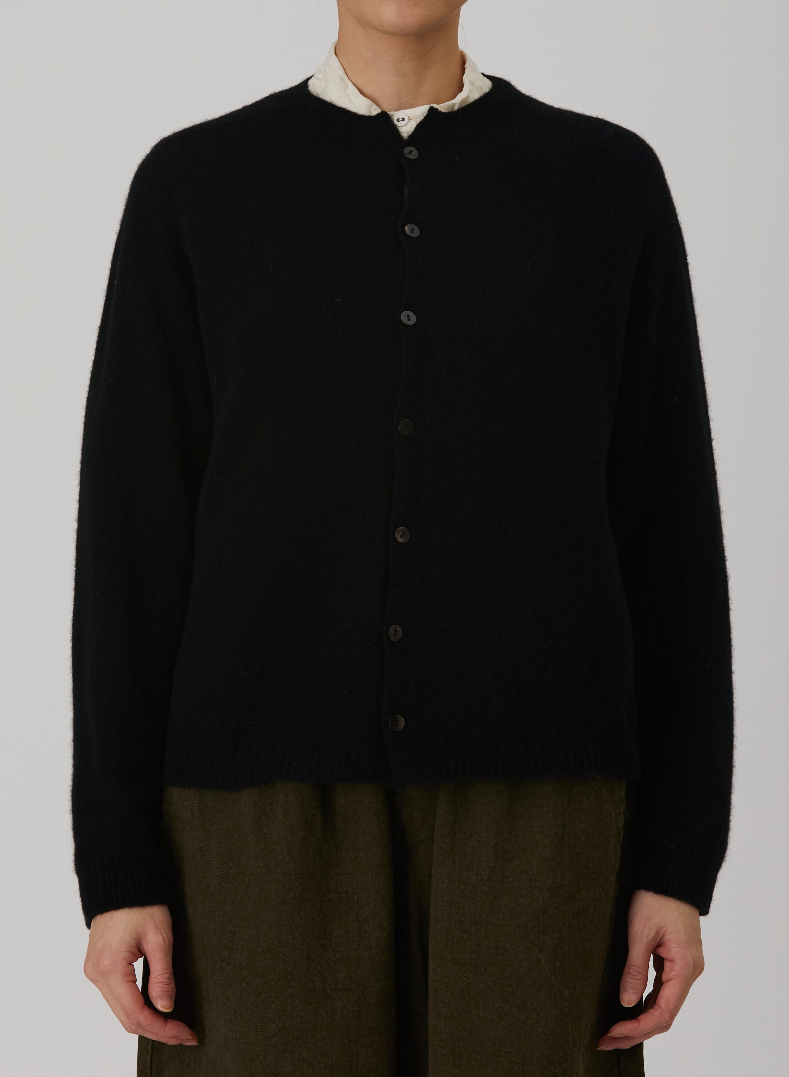 color: Black 90