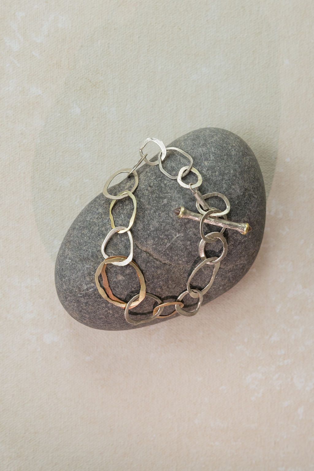 Lucine Almas | Unity Bracelet