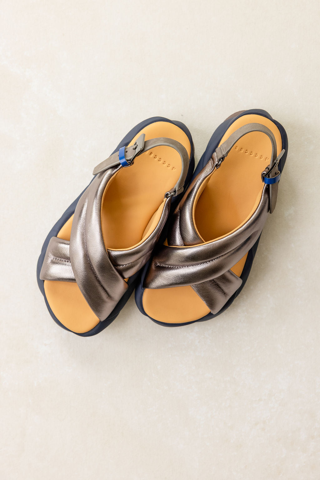 4CCCCEES | Mellow Moa Leather Cross-Strap Sandal