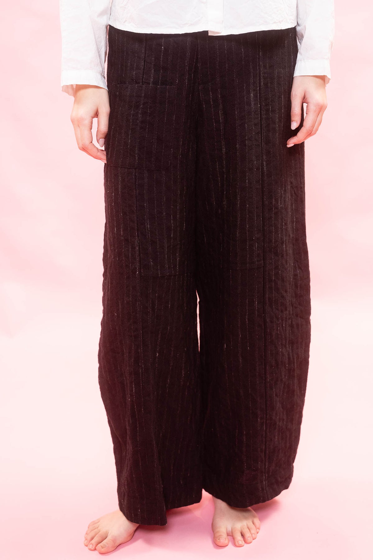 sula | Tailored Line Pants Black Stripe